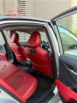 تۆیۆتا کامری